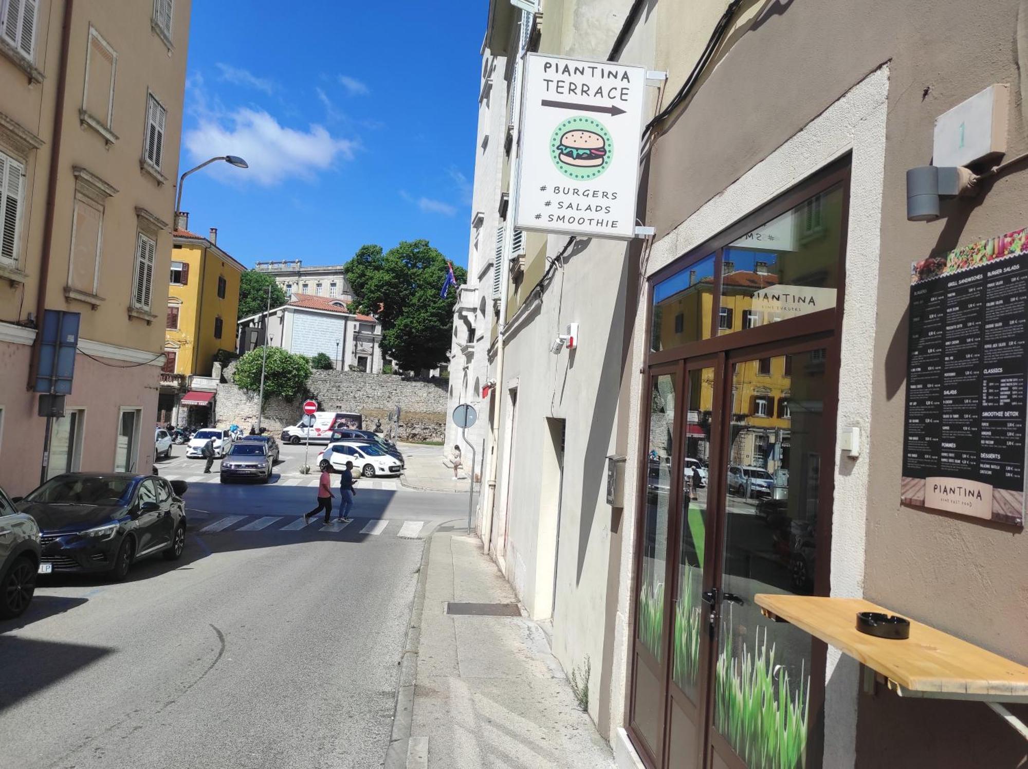 Papavero Pula